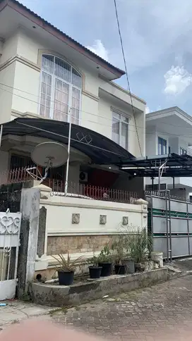 Dijual Rumah 2 Lantai Lokasi Strategis di Sunter Mas, Jakarta Utara