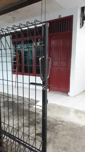 DISEWAKAN KONTRAKAN 2 KAMAR