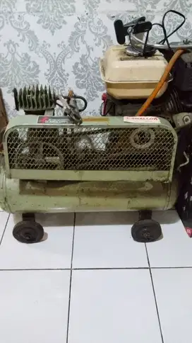 Kompresor mustang  bekas