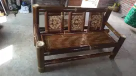 Kursi bambu motif anyaman bintang