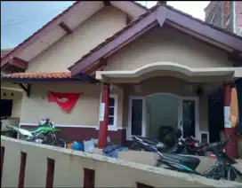 Rumah kost dekat Unsoed dijual