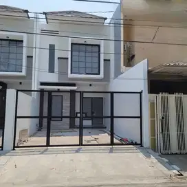 Rumah Baru 2 Lantai Daerah Rungkut Asri Surabaya