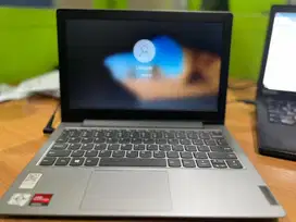 Laptop Lenovo Athlon 3050e bekas