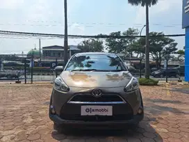 DP MURAH Toyota Sienta 1.5 V Bensin-AT 2017 Coklat CSZBB