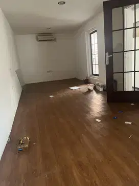 Disewakan Ruang Usaha di Mainroad Cihampelas, Bandung