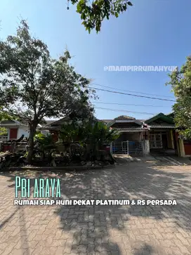 Rumah strategis dekat RS Persada dan Plaza di PBI Araya Malang