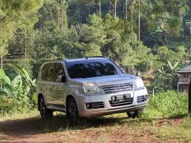 Nissan X-Trail 2010 Bensin