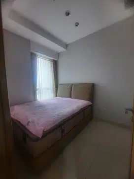 Apartemen taman anggrek residences 1 bedroom furnished jakarta barat