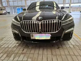 [ LOW KM] BMW 730Li [ G12] M Sport 2020