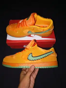 Nike SB Dunk Low Grateful Dead Orange Size 44 Second