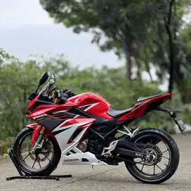 HONDA NEW CBR 150R RED RACING 2021 KM 9K PAJAK PANJANG SIAP GAS
