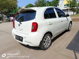 Di jual Nissan March wilayah batam