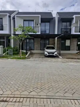 Rumah Baru Siap Huni Strategis abis Di Kota Baru Parahyangan