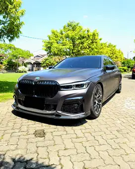 BMW 740LI PURE EXCELLENCE 2016