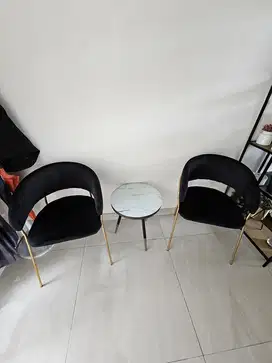 Informa 2pcs kursi 1 meja