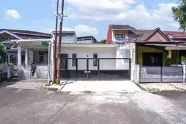 Rumah SHM LT 148 Strategis dekat Stasiun Depok 1 Lt Siap KPR J-23664