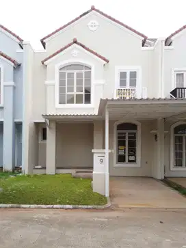 sewa rumah di lippo karawaci 3 kamar. dekat UPH UPHC SPH SDH Supermal