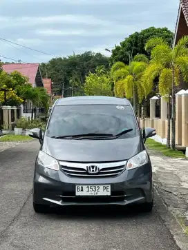 Honda Freed SD 2013