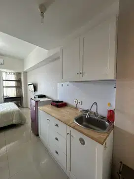 TERMURAH SEDUNIA Apartement Studio Tanglin deket Orchard Pakuwon Mall