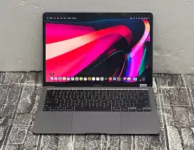 Type Laptop : Macbook Air M1 2020 resmi x ibox