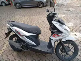 Dijual Honda Beat Deluxe 110cc PGM-FI Tahun 2020