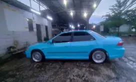 Honda Accord 2001 Bensin