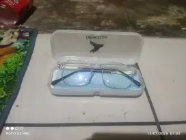 Kacamata bluecromic Demodas
