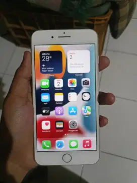 iPhone 7 plus 128 ibox