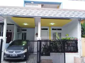Dijual Rumah 2 Lantai SHM Taman Kenari Jagorawi Dekat Tol, Siap Huni