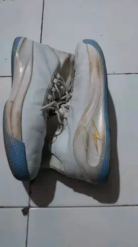 Sepatu basket guard gd1 new