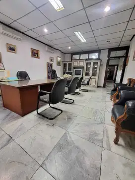 Ruko 4 Lantai di Komplek Mitra Sunter Boulevard