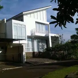 Dijual Rumah Bagus Siap Huni di Puspita Loka BSD City
