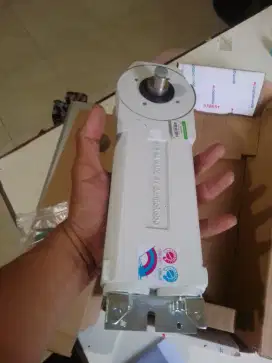 Dormakaba BTS 84 EN3 90 pintu kaca