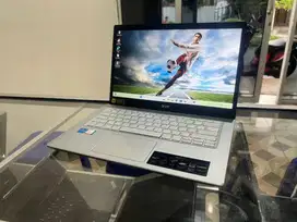 CORE I5gen11 SSD 512 GB RAM 8 GB GARANSI