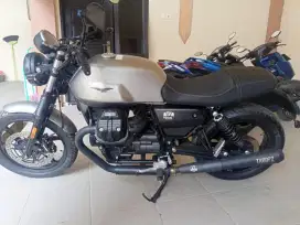 FOR SALE!! MotoGuzzi V7 853cc 2024