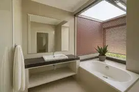 DIJUAL RUMAH MEWAH MURAH DANAU PARADISE NEGO