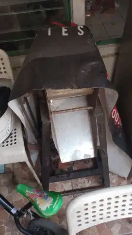 Mesin kelapa merk Honda