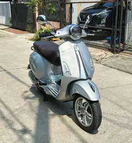 Vespa Primavera iget Abs 2018