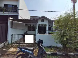 Rumah 10 Menit ke Gerbang Tol Sentul Barat Hadap Selatan J-36024