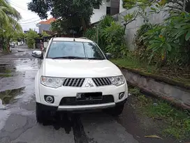 Pajero GLS Manual 2012 DK asli denpasar Pribadi