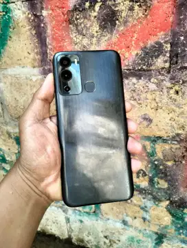 Infinix hot 12i 4/64