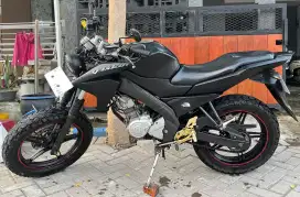 Vixion 2013 hitam