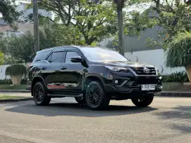 Toyota Fortuner VRZ TRD 2020 Kick Sensor 2020 Matic