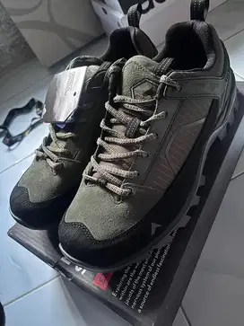 Sepatu Hiking EIger original ukuran 41