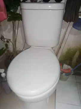 Closed duduk ( Toto )