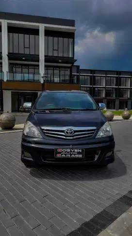 TOYOTA KIJANG INNOVA G LUXURY 2.0 AT 2011
(HITAM)