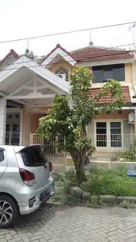 RUMAH PANTAI MENTARI DEKAT KENJERAN, ROW 3 MOBIL