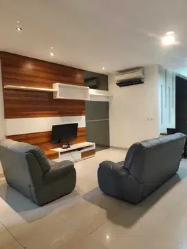 Disewakan Cepat Rumah Full Furnished Green Lake Cluster Amerika Latin