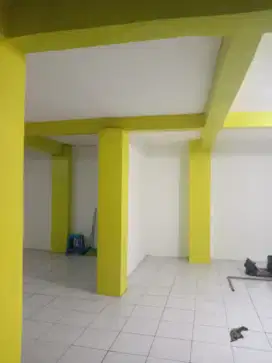 Tukang bangunan