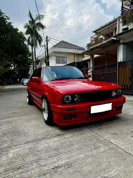 BMW E30 M40 tahun 1990